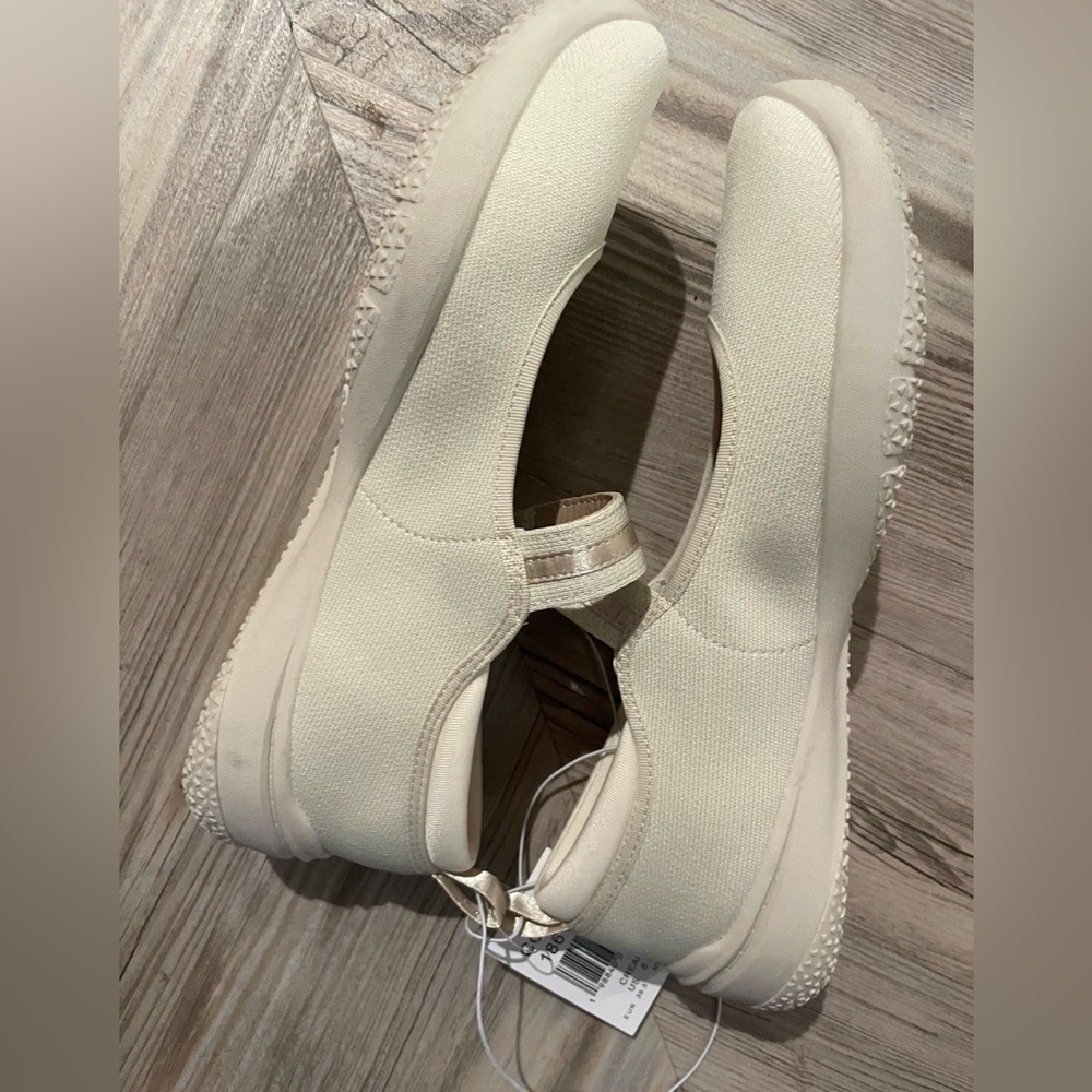 J- Sport Mary Jane sneakers - Picture 5 of 7